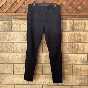 Genetic Skinny Jeans